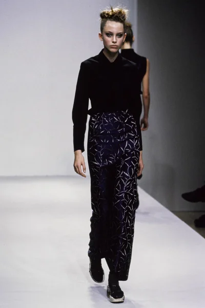 Look 45